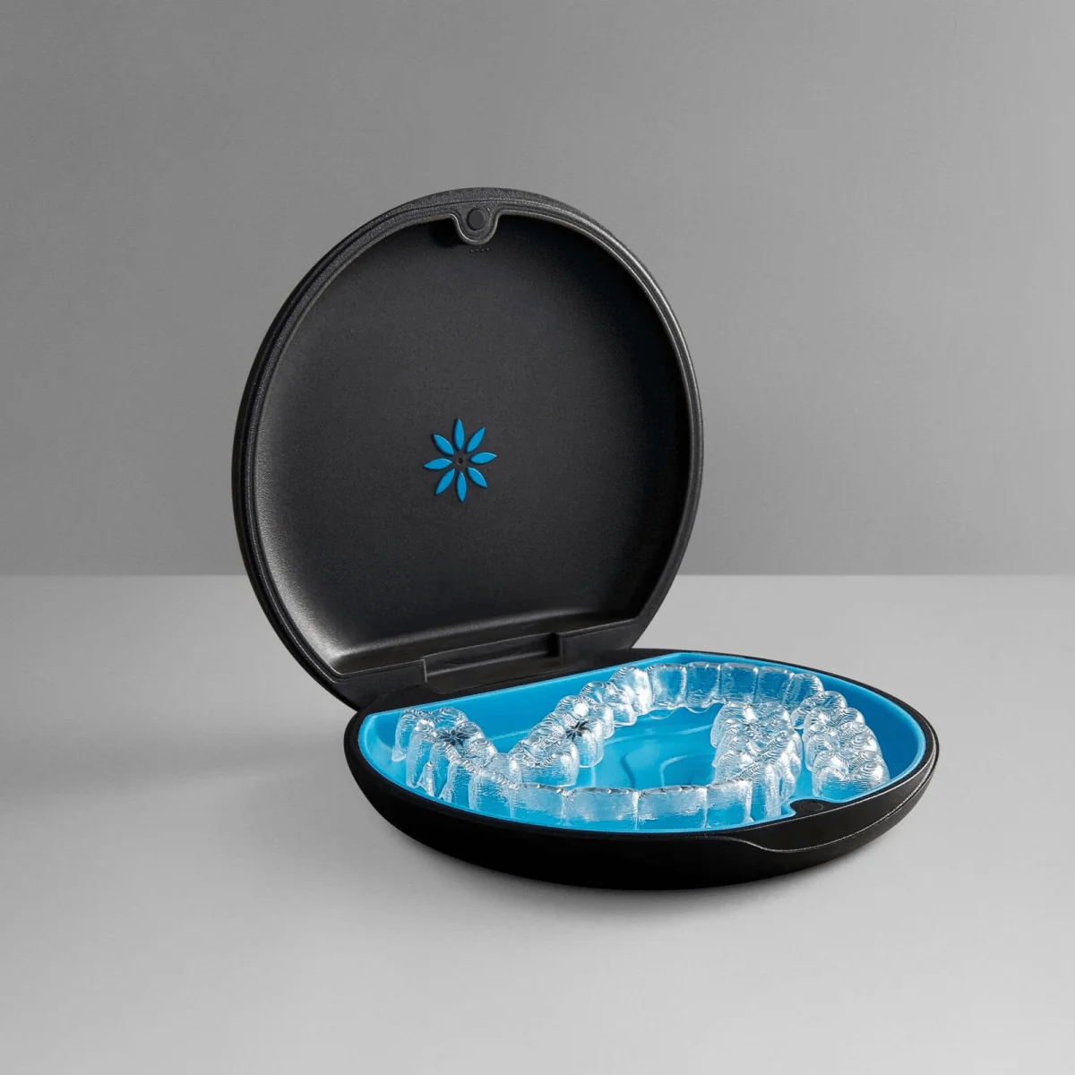 Vivera Retainers